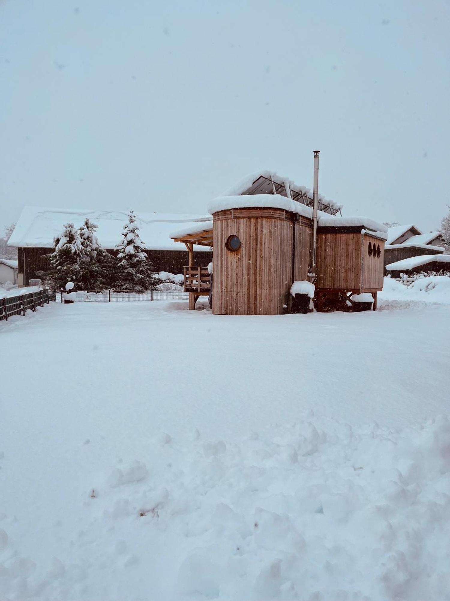 Wohnwagon Paul - Autarkie Erleben! - Tiny House Villa Oberschneiding Exterior photo